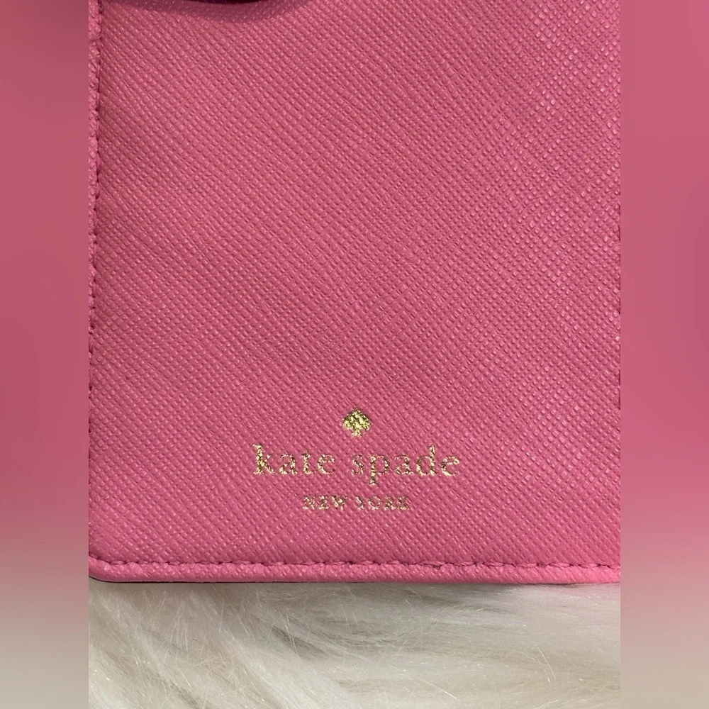 kate spade chic stylish